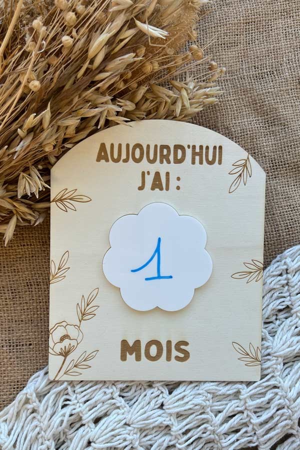 Carte étapes en bois bébé | Fleurs